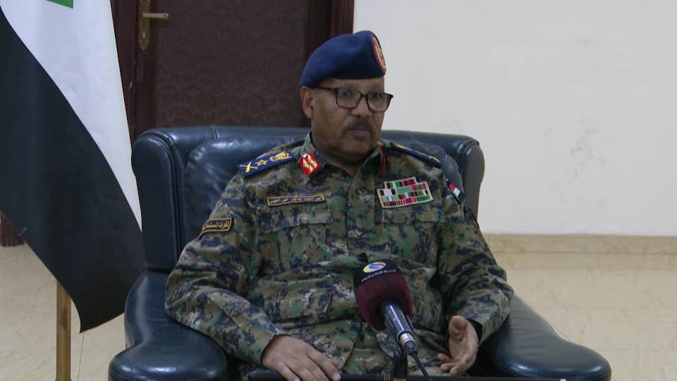 جابر يستقبل الوفد الصحفي الزائر للخرطوم برئاسة محمد الفاتح